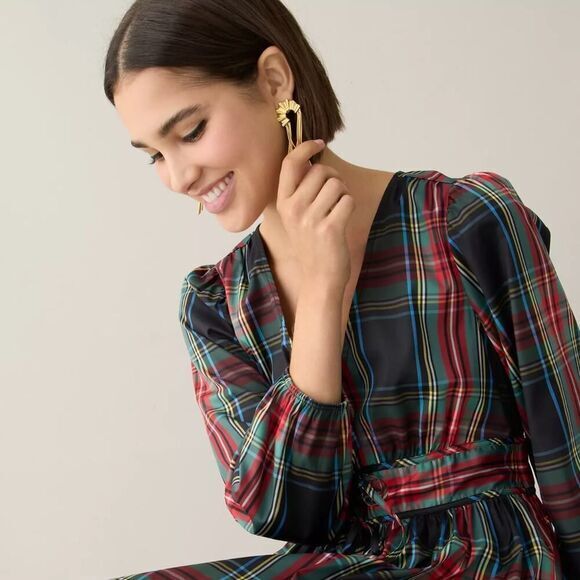 New *flawed* J Crew  V-Neck Taffeta Mini Dress in Stewart Plaid, size 12 - Picture 3 of 16